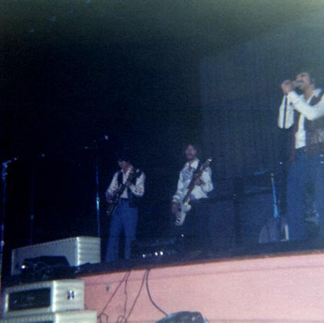 grass_roots_july_1969_4.jpg